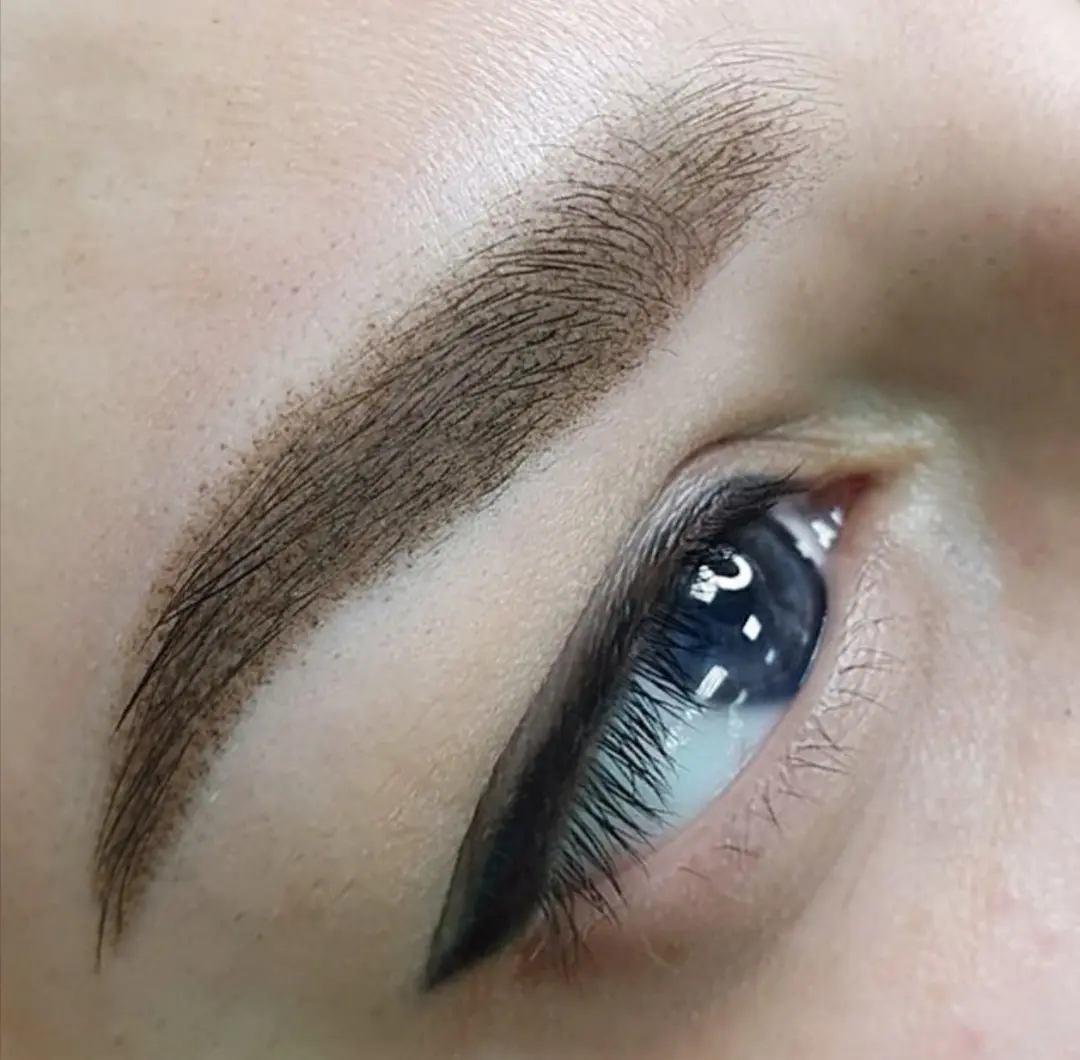 Micropigmentación de ojos